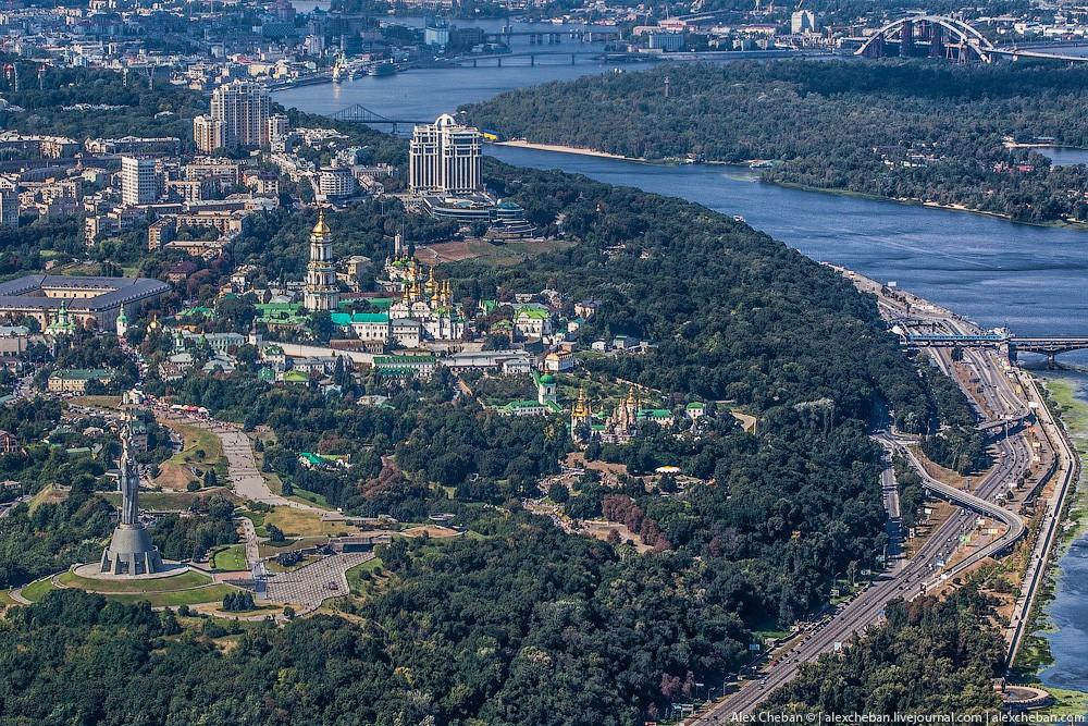 Moj-samyj-lyubimyj-gorod-Utopayushhij-v-zeleni-Kiev-28-foto