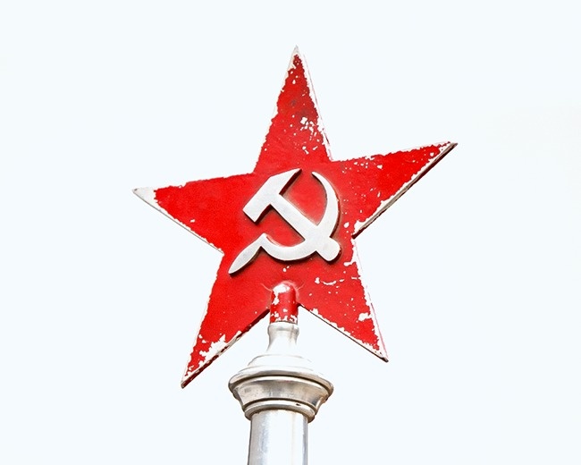 © Vera Kratochvil   Красная звезда известна всем как символ Красной армии. Она обозначала 5 пал
