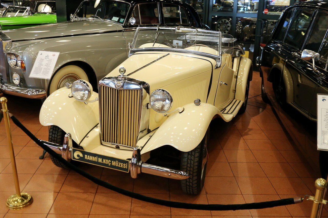 Istanbul. Rahimi Kocha Museum. MG TD II of 1952