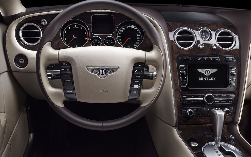 bentley continental flying spur speed dashboard