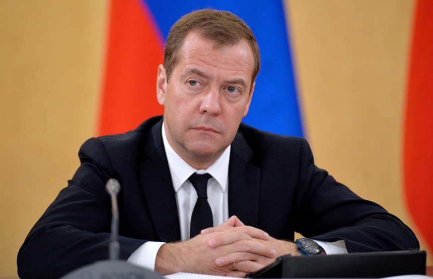 Медведев порекомендовал Силуанову поменять Harley-Davidson на русский элеткробайк