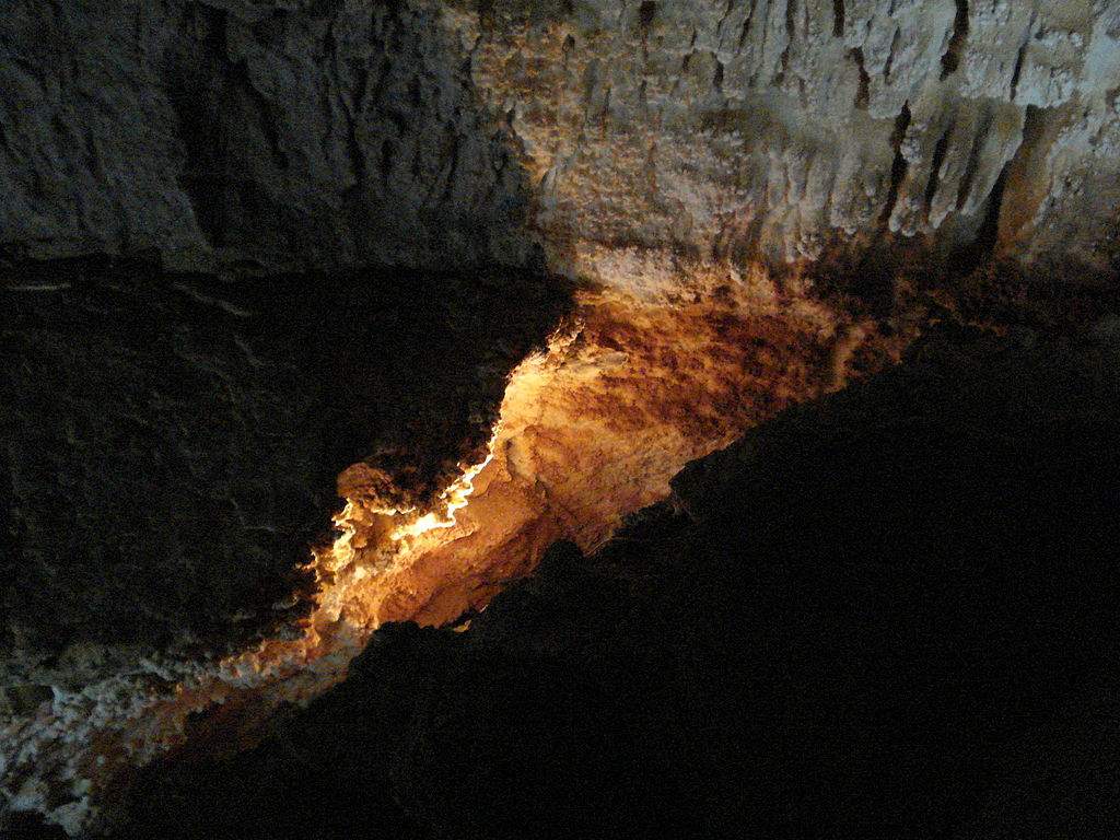 Мраморная пещера, Чатыр-Даг