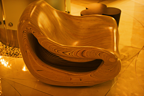 фото деревянные стулья