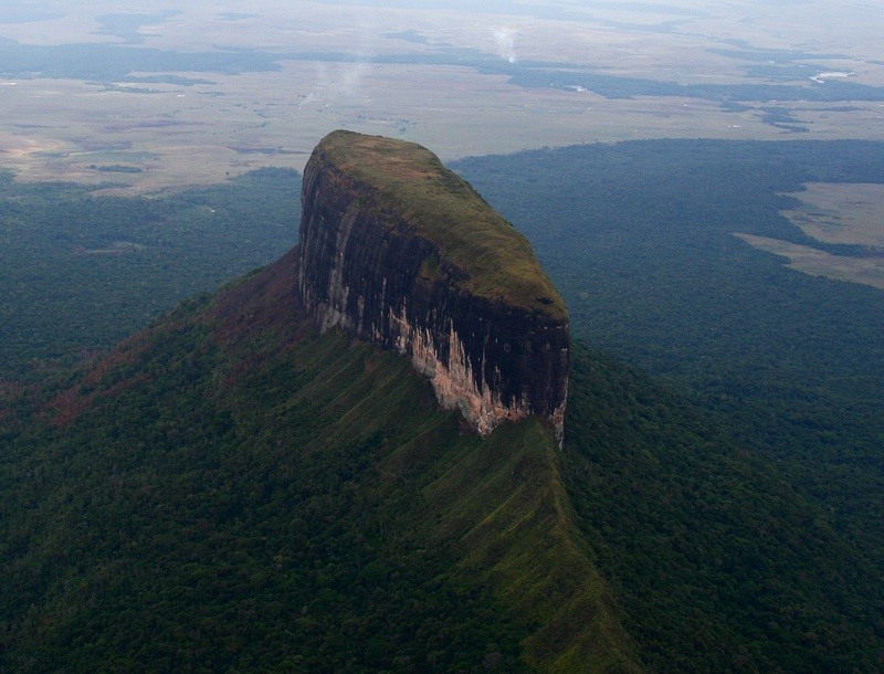 Национальный парк Канайма в Венесуэле