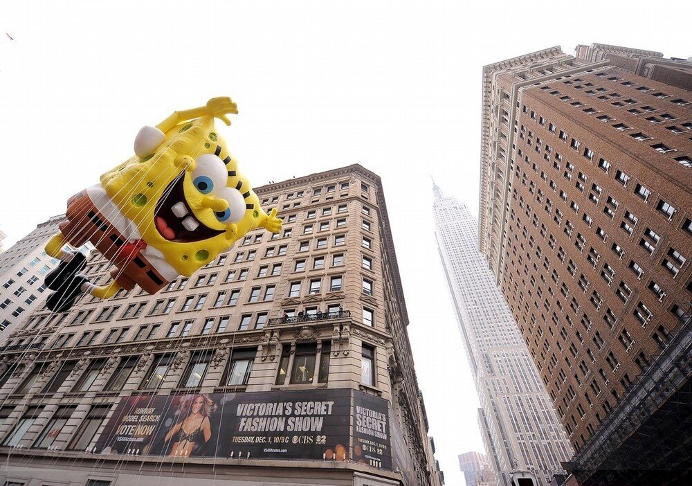 Crowds Gather For New York's Annual Thanksgiving Day Parade