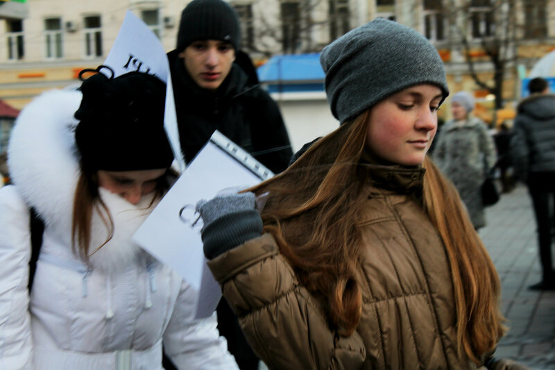 День отказа от курения! Саратов, площадь Кирова, 18 ноября 2011 года
