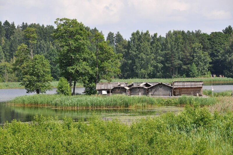 Латвия:Малпилс-минизоопарки и фермы-Арайши-Цесис-Лиепа-Рауна