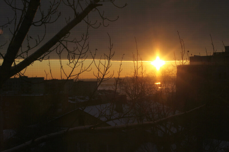 Рассвет над Волгой, Саратов, 13 декабря 2011 года