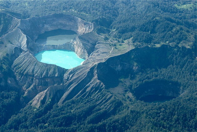 вулкан Келимуту