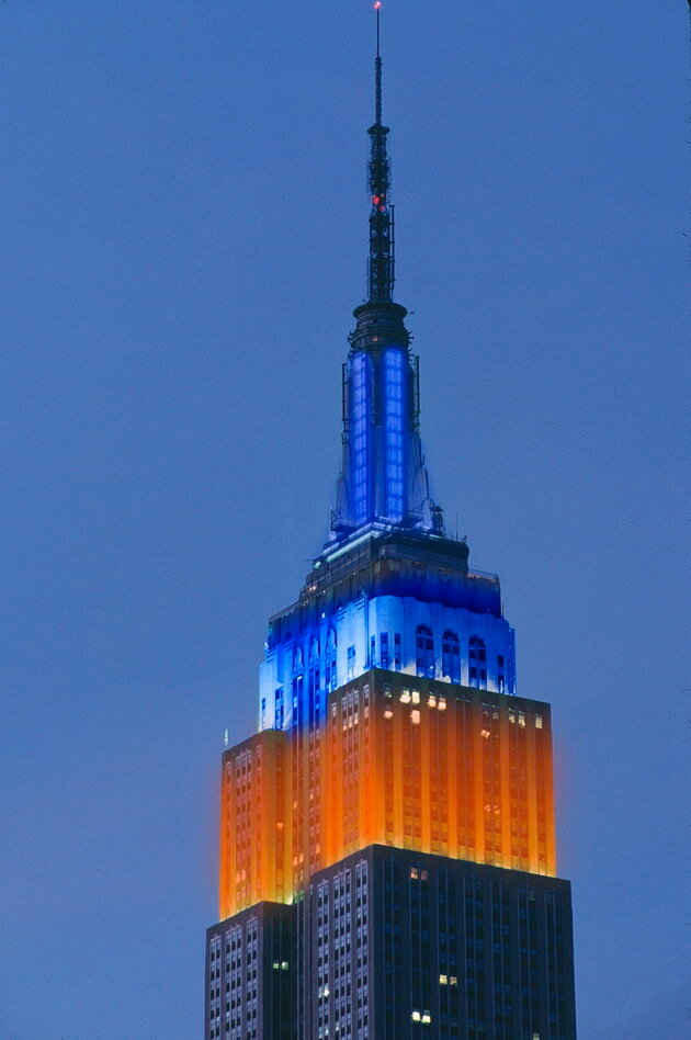 Небоскреб Эмпайр-Стейт-Билдинг (Empire State Building). Нью-Йорк, США