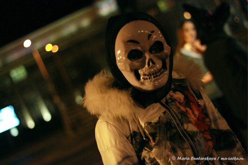 Хэллоуинский флешмоб, Саратов, проспект Кирова, 31 октября 2013 года