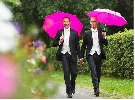 Первый гей-развод состоялся во французской Тулузе