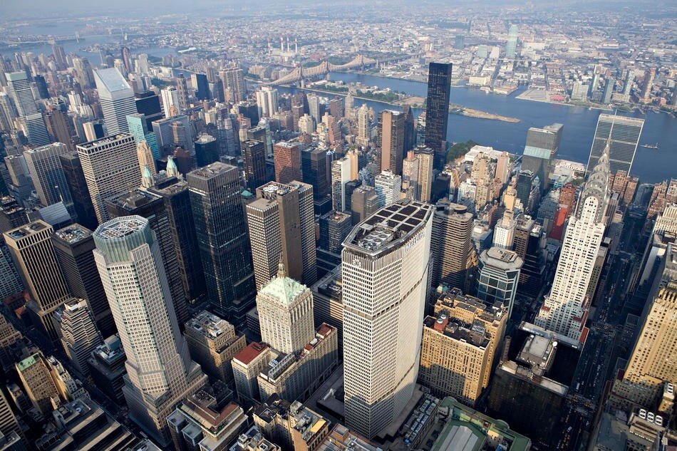 Manhattan Office Vacancy Rate Drops In Second Quarter