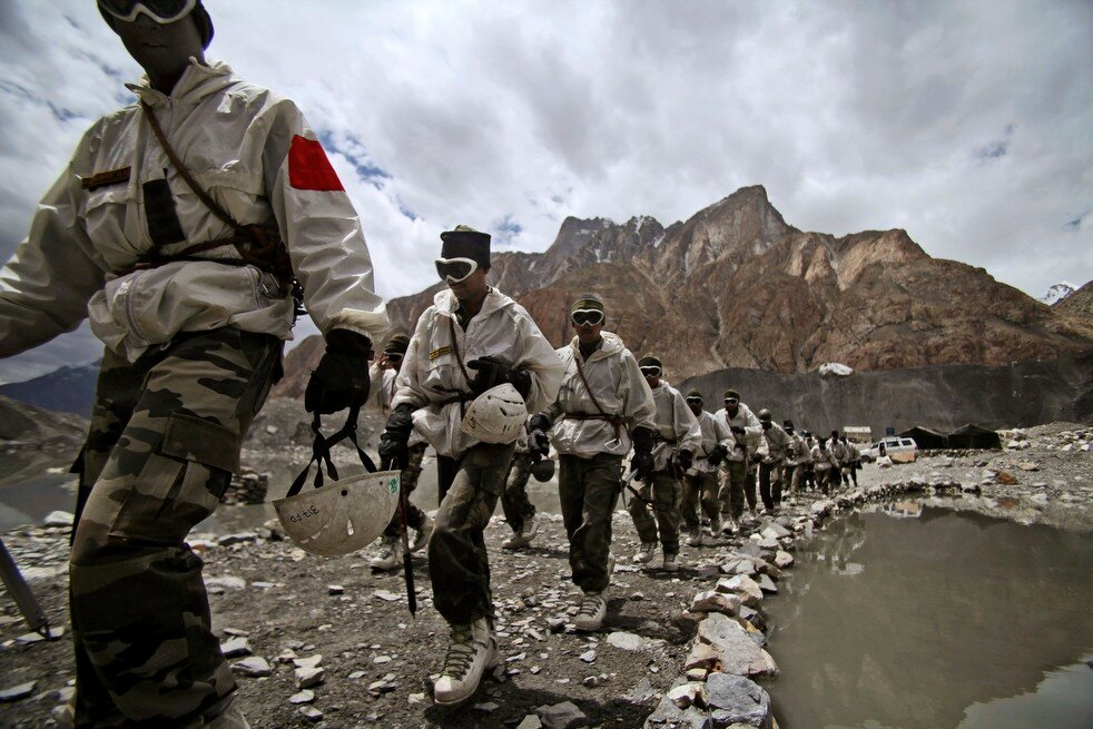 APTOPIX India Kashmir Glacier