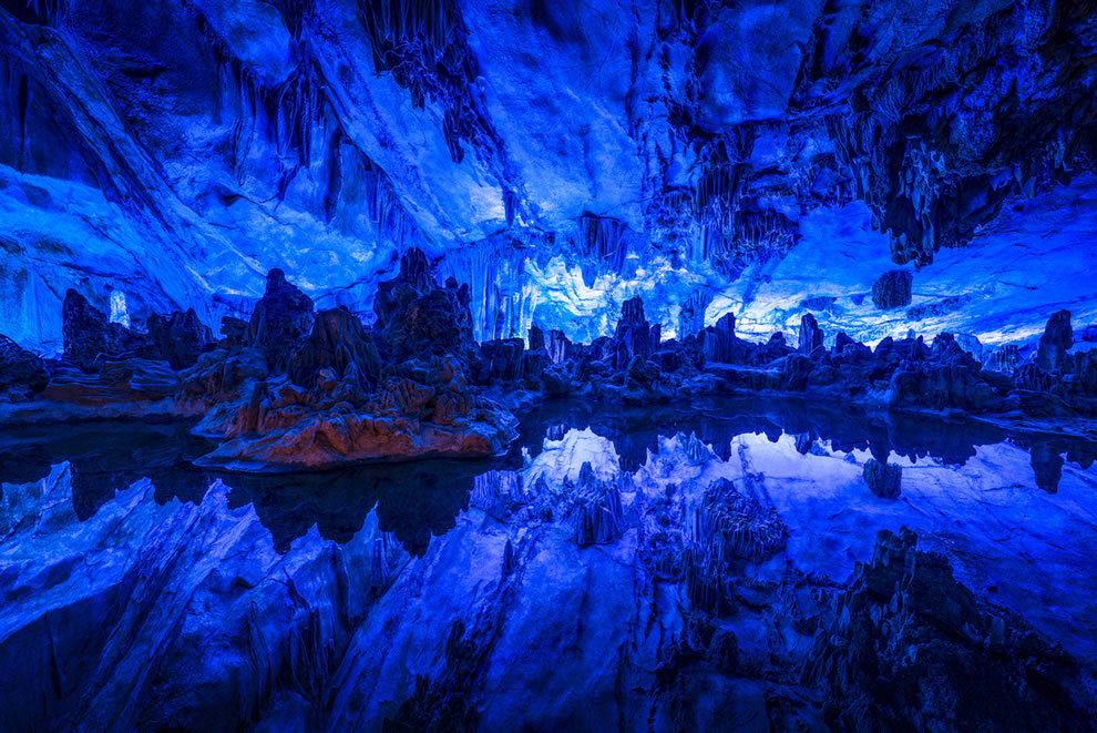Самые впечатляющие пещеры мира