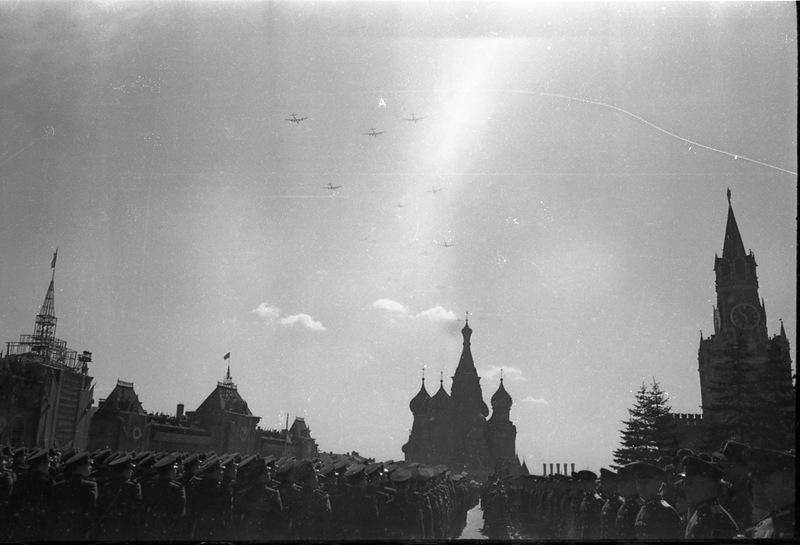 Парад на Красной площади 1 мая 1951 года