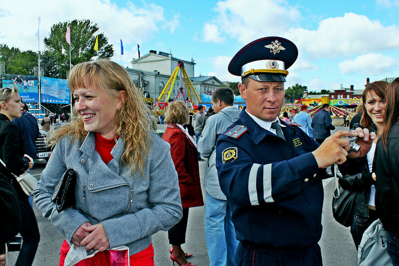 День города, выставка ретро-автомобилей, Саратов, 11 сентября 2011 года.
