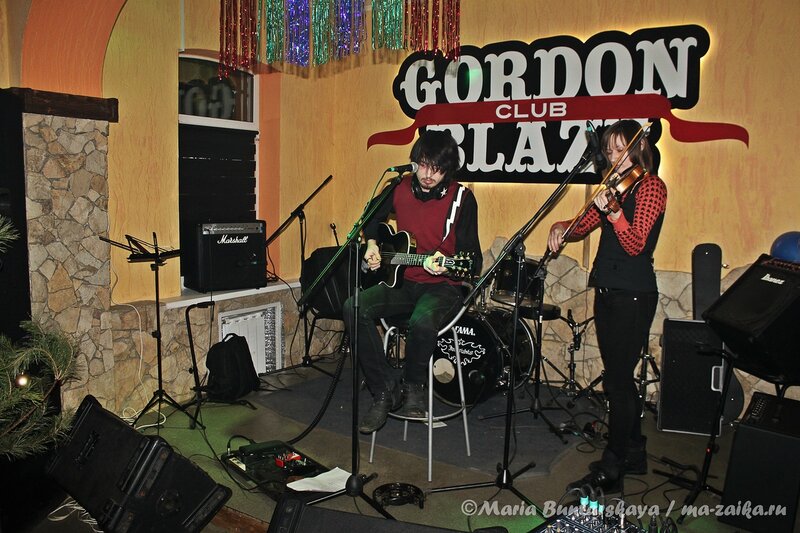 '4етвёртый Ветер' в 'Gordon Blaze', Саратов, 08 января 2013 года