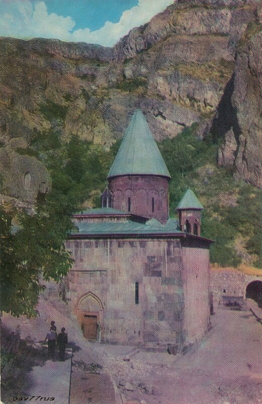 Гегард.  Монастырь XII века.