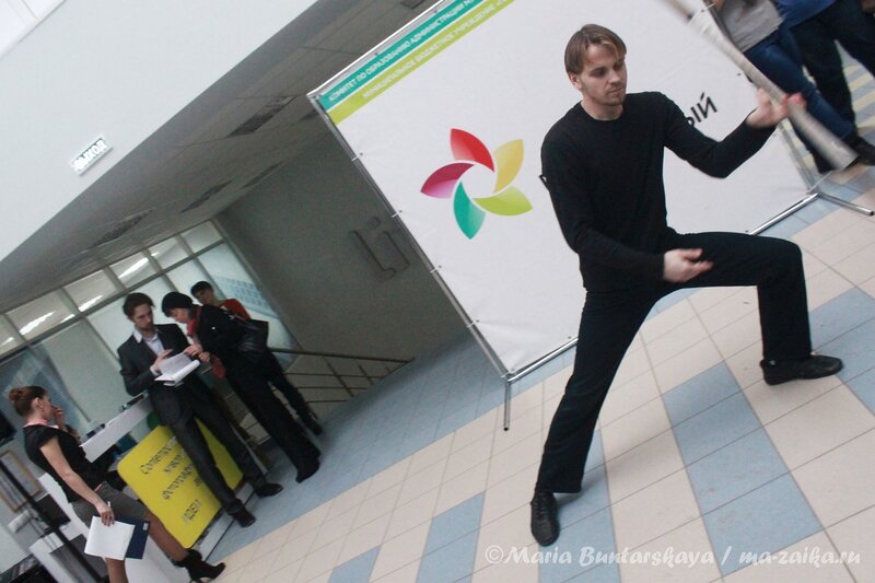 Демонстрационная версия фаершоу, Саратов, атриум банка 'Экспресс-Волга', 28 февраля 2013 года