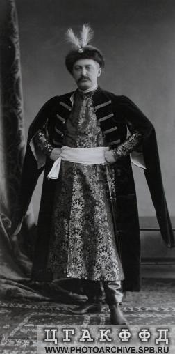 Князь В.С.Кочубей в одежде полковника войска Запорожского.