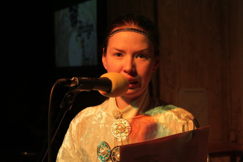 Beren Barahirion - стихи и куклы, Саратов, бильрд-бар 'Абриколь', 18 марта 2012 года