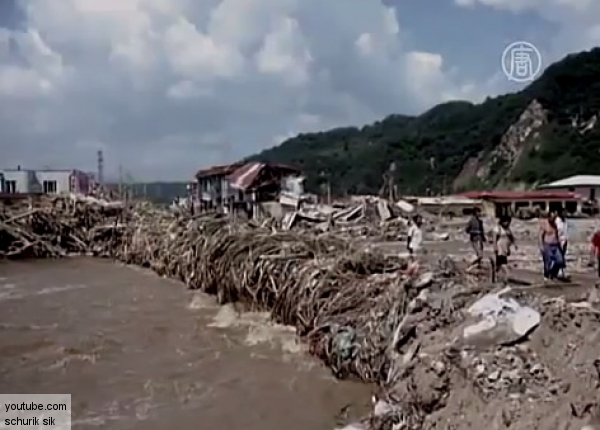В Китае около 420 тысяч человек пострадали в результате наводнения