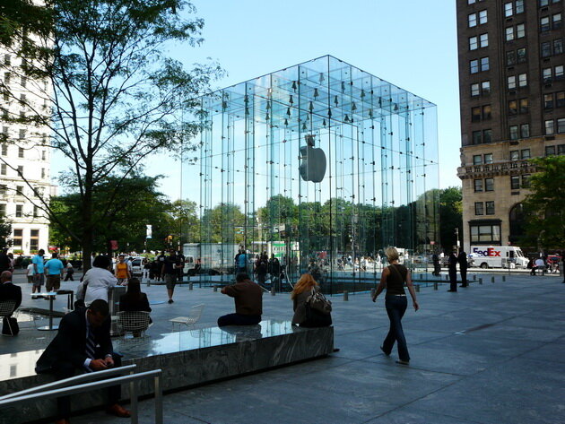 Apple Store. New York
