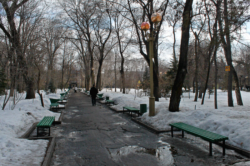 Кажется скоро весна, Саратов, парк 'Липки', 03 апреля 2012 года