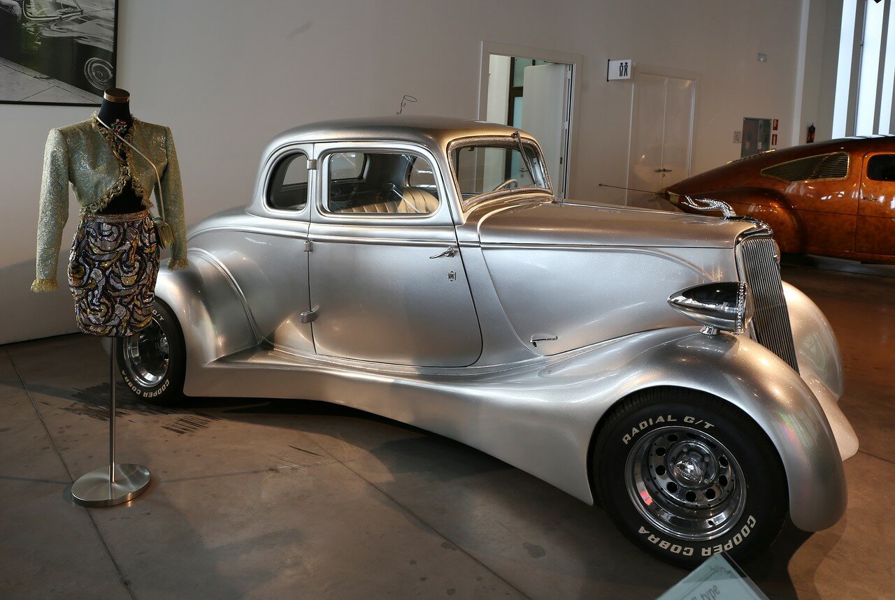 Малага. Музей автомобилизма (Museo Automovilístico de Málaga)