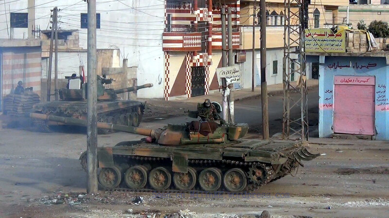 في سوريا .. الدبابات تسقط وتتهاوى !! 0_85e3c_fd4b716b_XL