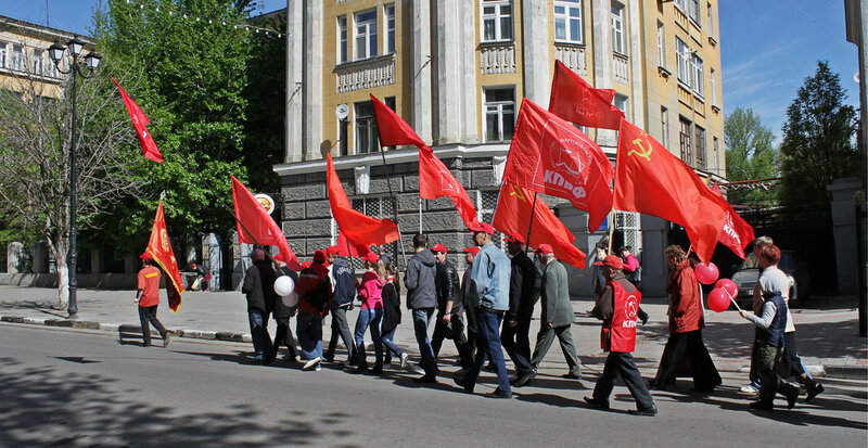 Первомайское шествие, Саратов, 01 мая 2012 года