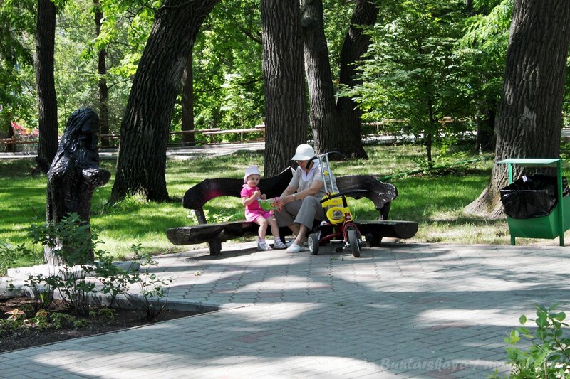Приглашаю в городской парк культуры и отдыха им.Горького, Саратов, 09 июня 2012 года