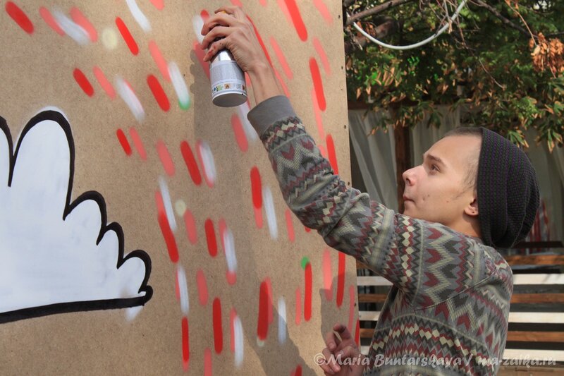 Графитчики обосновались на проспекте Кирова, Саратов, 09 сентября 2012 года