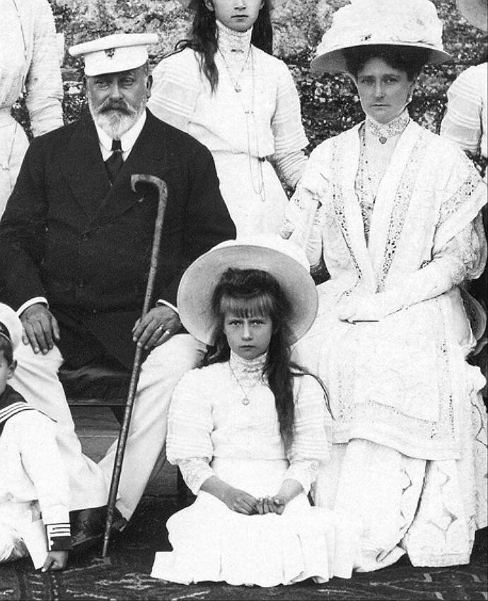 KING EDWARD VII AND FAMILY HOST THE CZAR AND THE IMPERIAL FAMILY AT COWES, ISLE OF WIGHT, 1909
