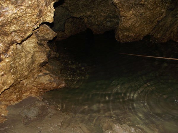 Пещерное озеро (07.05.2013)