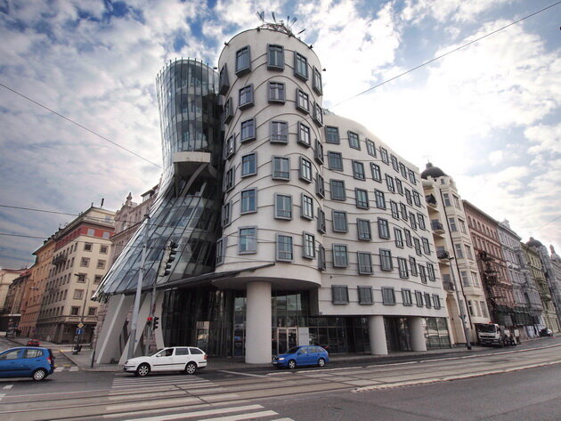Танцующий дом (Dancing Building) в Праге