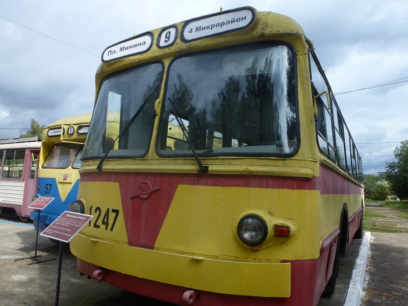 Музей трамваев в Нижнем Новгороде: Троллейбус ЗиУ-5 в музее электротранспорта в Нижнем Новгороде