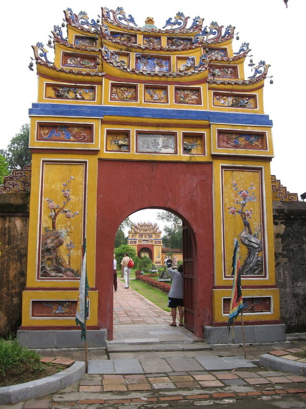 Древняя цитадель в Хуэ. Вьетнам