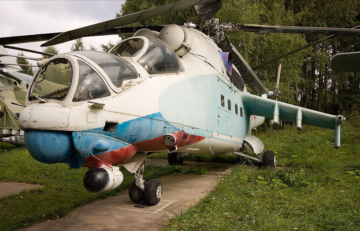 Ми-24В в музее 344-го ЦБП и ПЛС