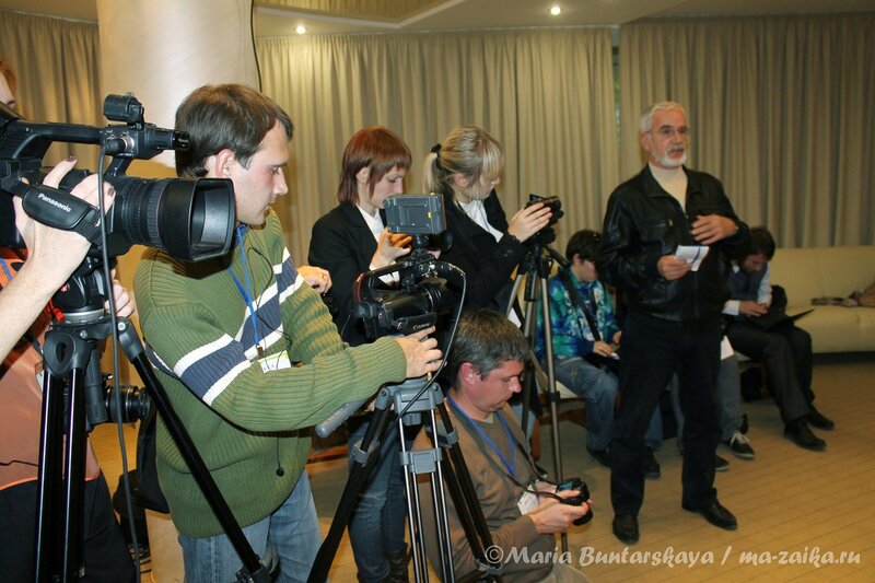 Пресс-конференция Михаила Прохорова, Саратов, гостиница 'Жемчужина', 11 октября 2012 года