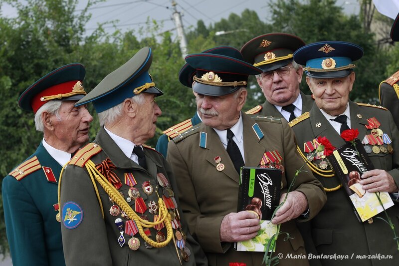 День танкиста, Саратов, танк-памятник 'Мать - Родина', 11 сентября 2013 года