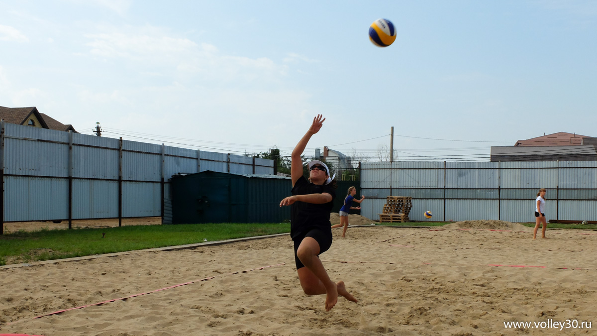 Турнир по пляжному волейболу, Астрахань 2014