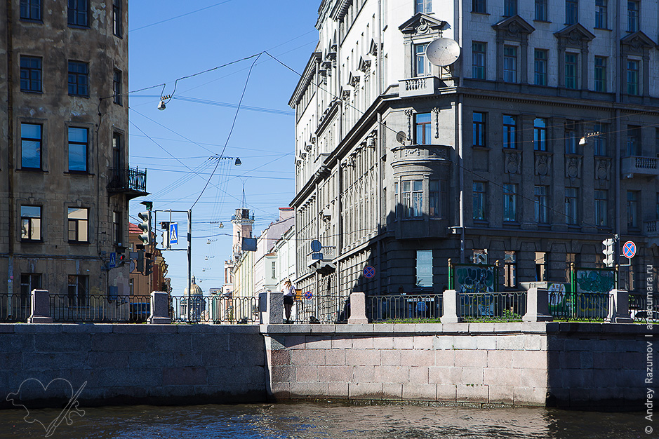 Экскурсия по рекам и каналам в Санкт-Петербурге