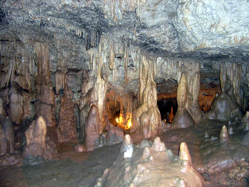 Большая Азишская Пещера