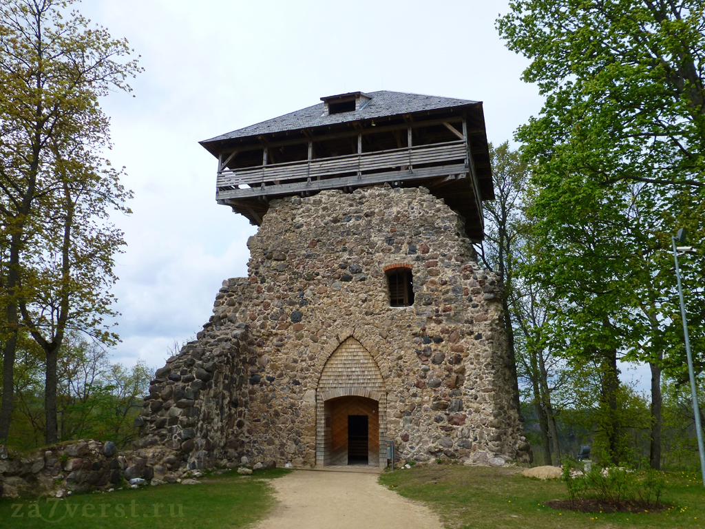 Сигулдский замок Ливонского ордена (Сигулда, Латвия)