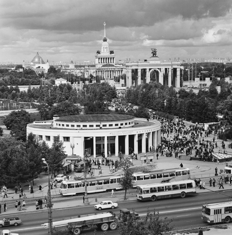Станция метро ВДНХ, 1977 год. ИТАР-ТАСС/Виктор Кошевой