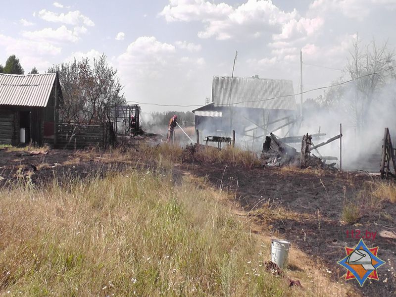 В Михайловке из-за пожара уничтожены зерновые