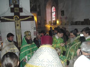 З приходом Високопреосвященнейшого архиєпископа Миколаївського та Вознесенського Питирима розпочалась служба
