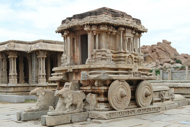 Хампи. Руины древнего города Виджаянагара. Индия